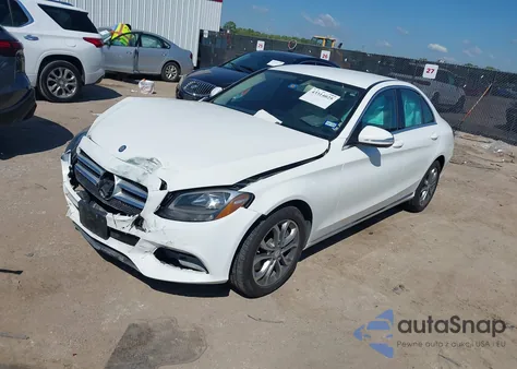 2015 Mercedes-Benz C 300 from USA, damaged, VIN 55SWF4JB3FU062761